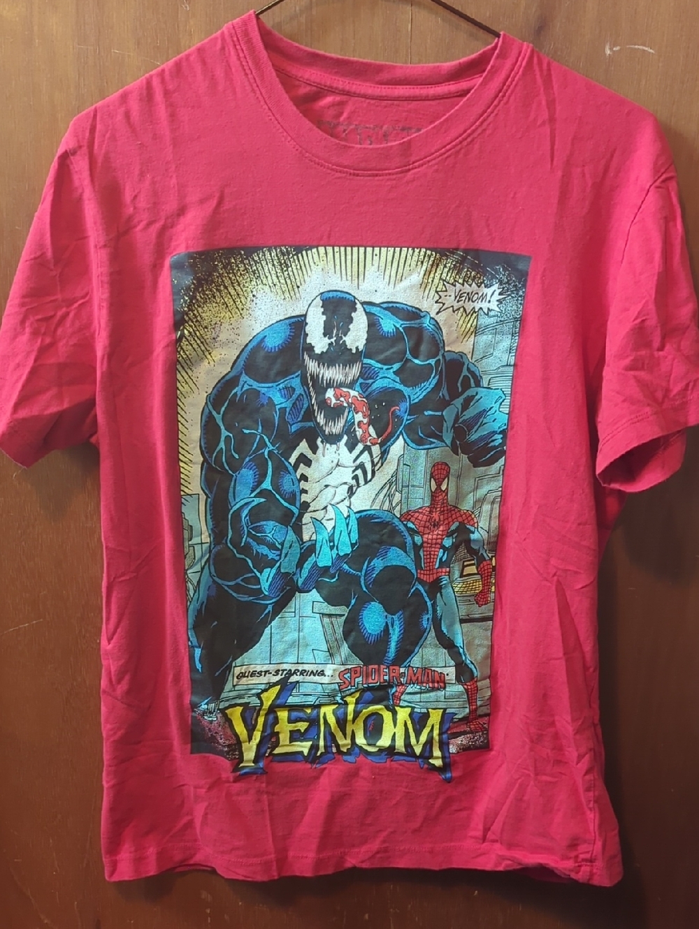 Spiderman Venom Graphic Tee In Red Men's Small